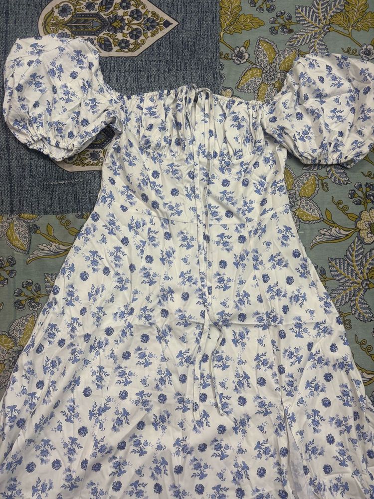 Savana A line blue and white floral dress