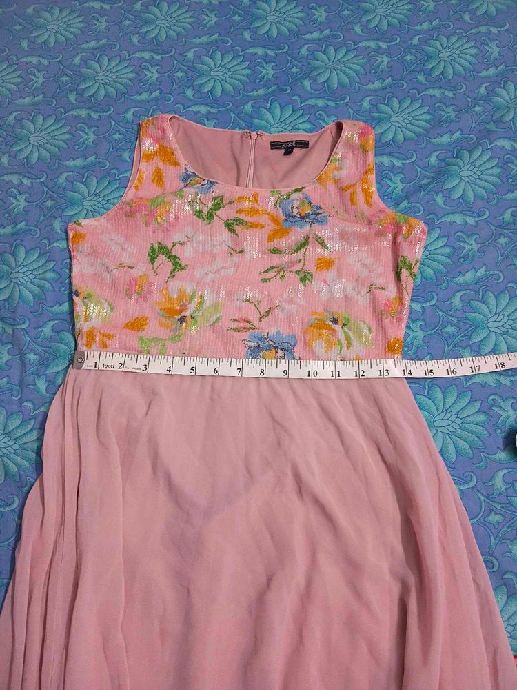 Chic Pink Floral Sequin Dress back also posted