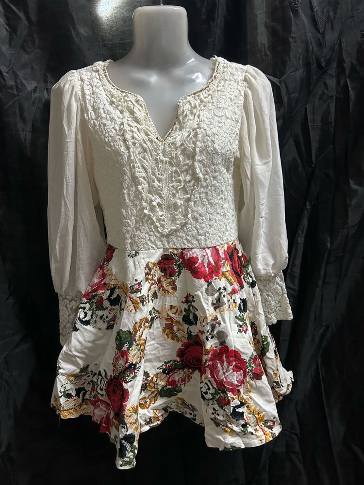 White Floral Print Kurta Set