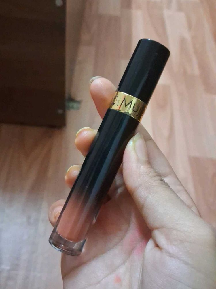 Lipstick - Perfect for Any Occasion