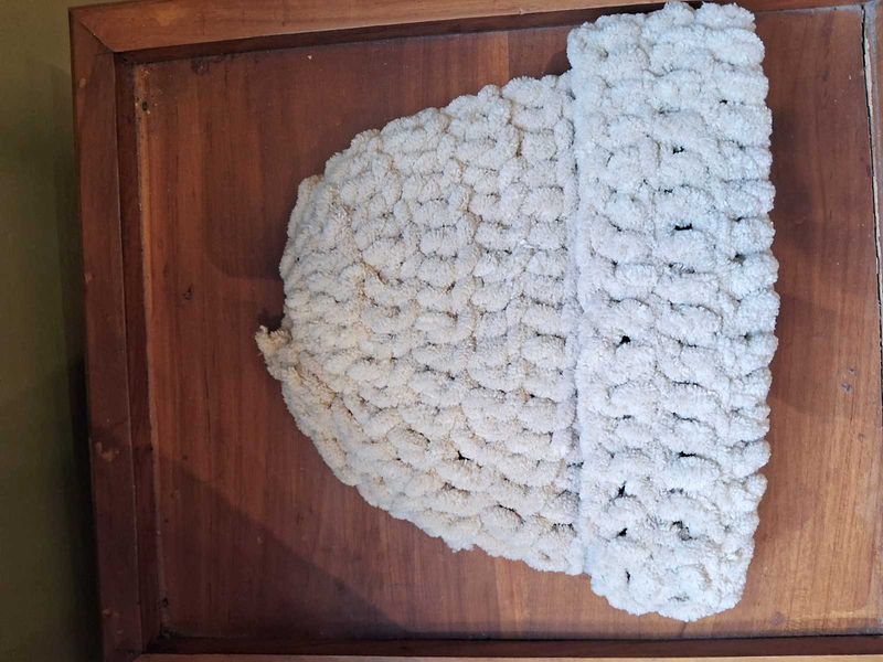 Knitted Velvet Cap