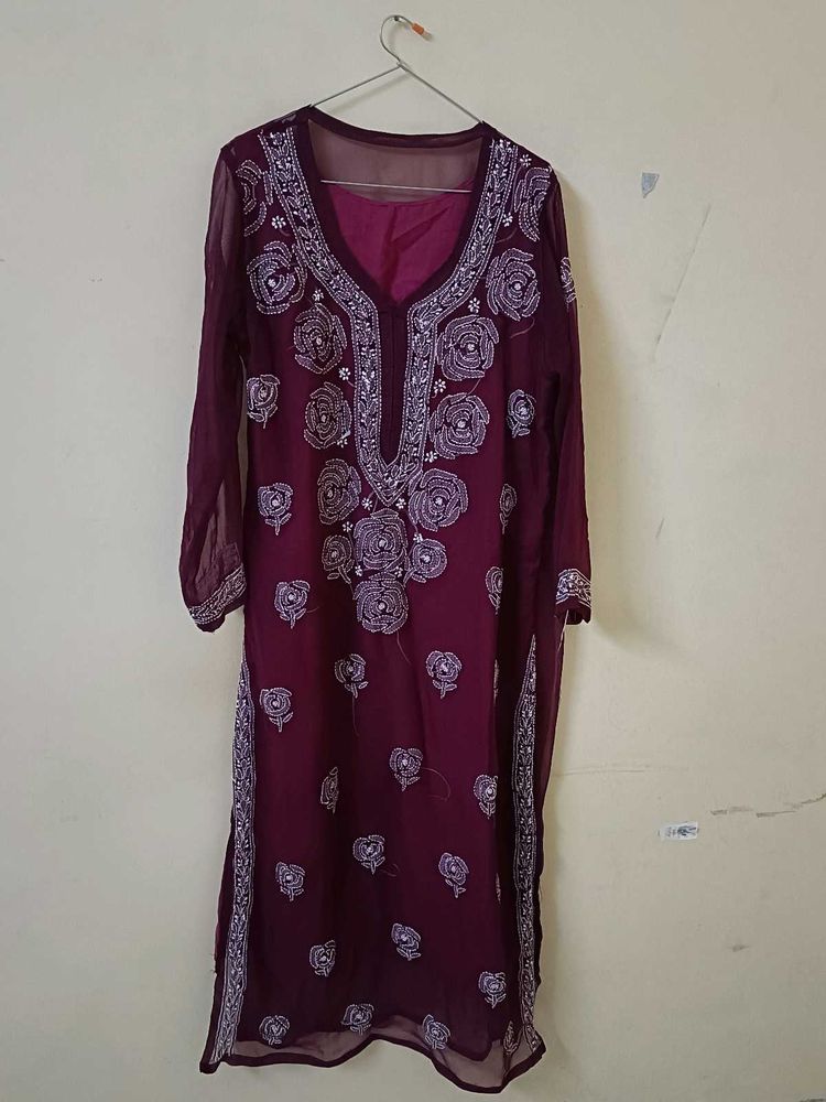 Embroidered Chikankari Kurta