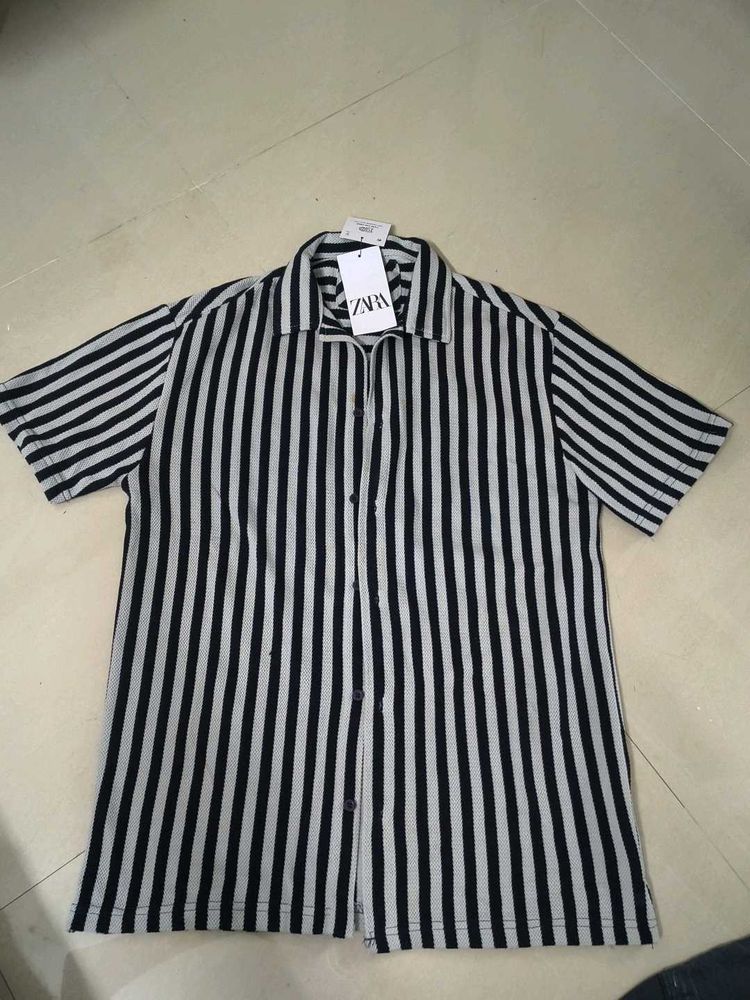 trendy stripped zara shirt