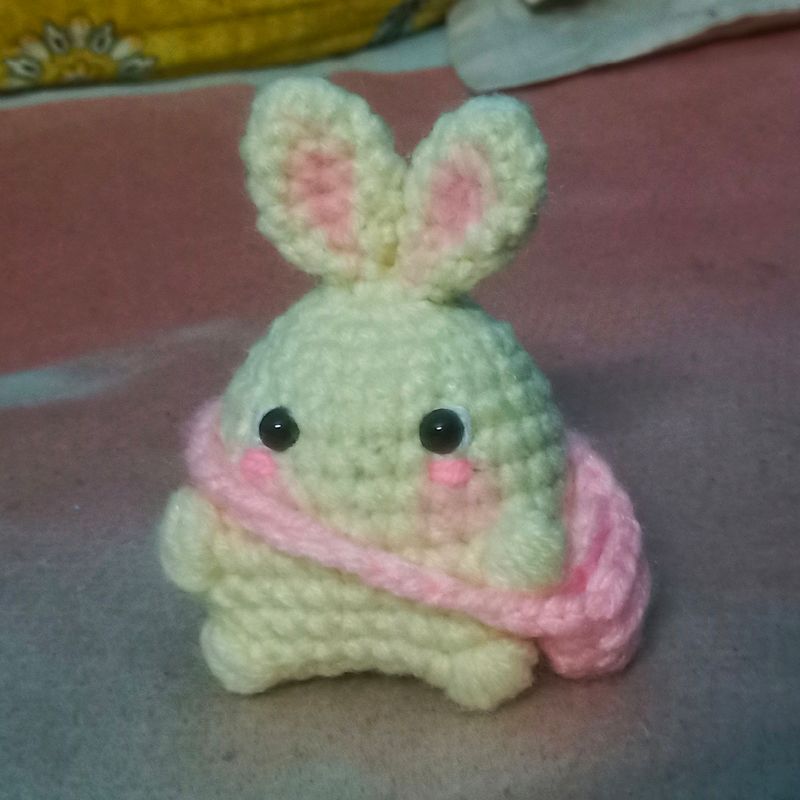 Crocheted Bunny, Puffkin (Dawnwhite Yellow)