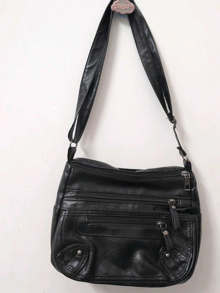 SAVANA Black Faux Leather Bag
