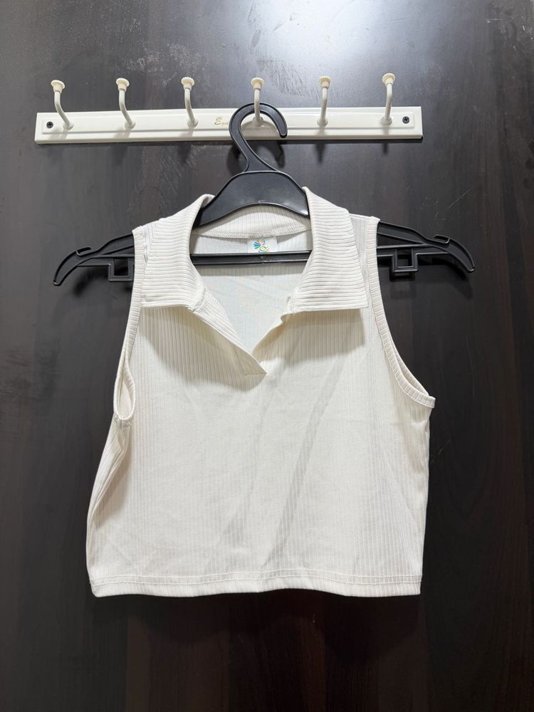 Ribbed Collared Sleeveless Crop Top