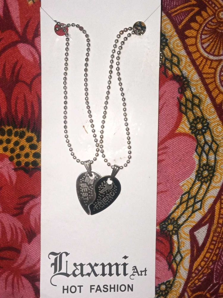 Best Friends Heart Pendant Necklace Set