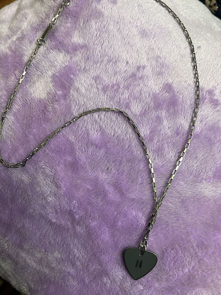 BTS Unofficial Heart Pendant Chain Necklace
