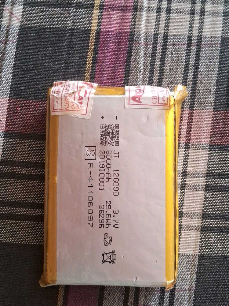 Mobile power bank Battery 8k mah