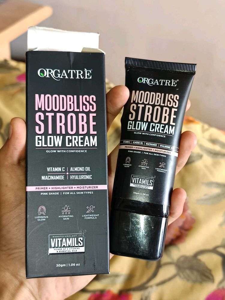 Orgatre Atre Moodbliss Strobe Glow Cream