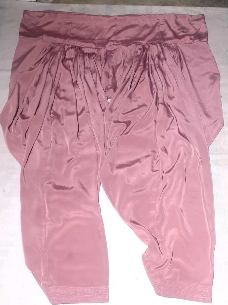 Elegant Rose Pink Silk Salwarsuite crep