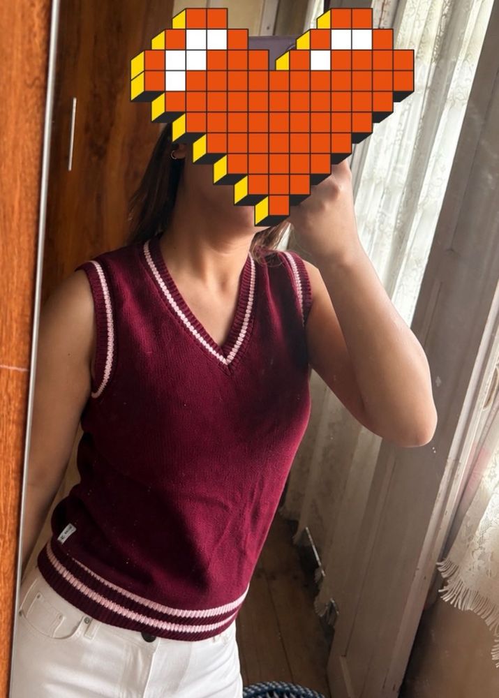 Maroon V-Neck Sleeveless Sweater Vest