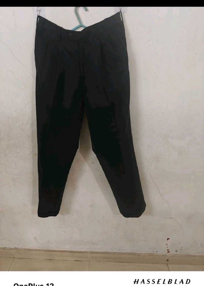 Chic Black "PERRY ELLYSS"Trousers
