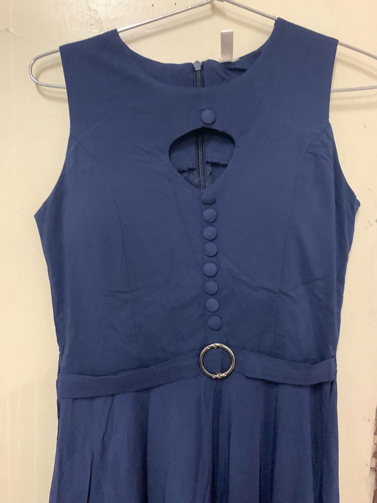 Elegant Navy Blue Sleeveless Maxi Dress