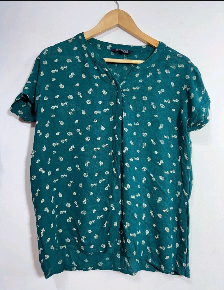 Women's Green Top