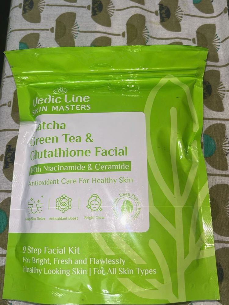 Vedic Line Matcha Green Tea Facial Kit