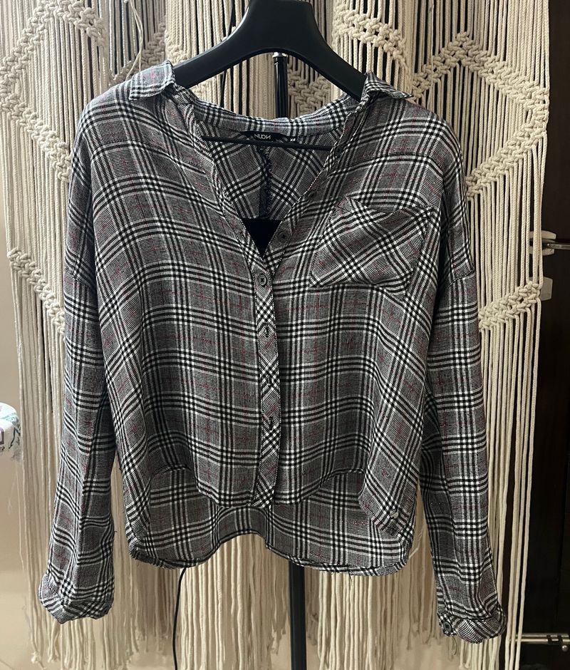 Grey Stripes Crop Shirt (30-32)