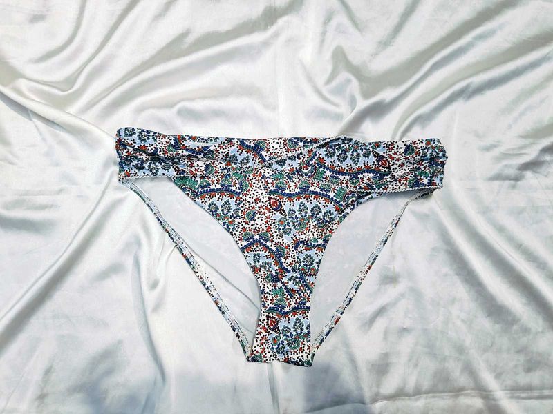 🇳🇿💫🎀Boho Paisley Print Bikini Bottoms