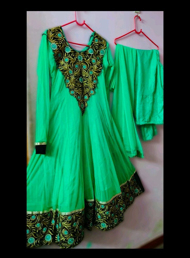 Flared Anarkali Suit 💚