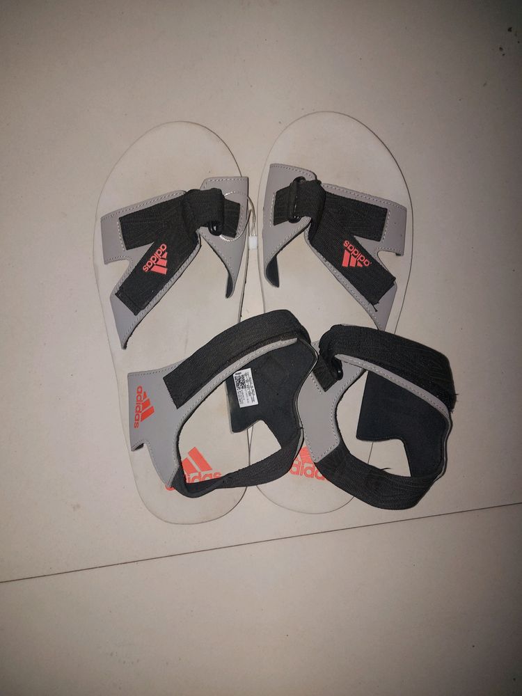 Adidas Man Casual Sandal.