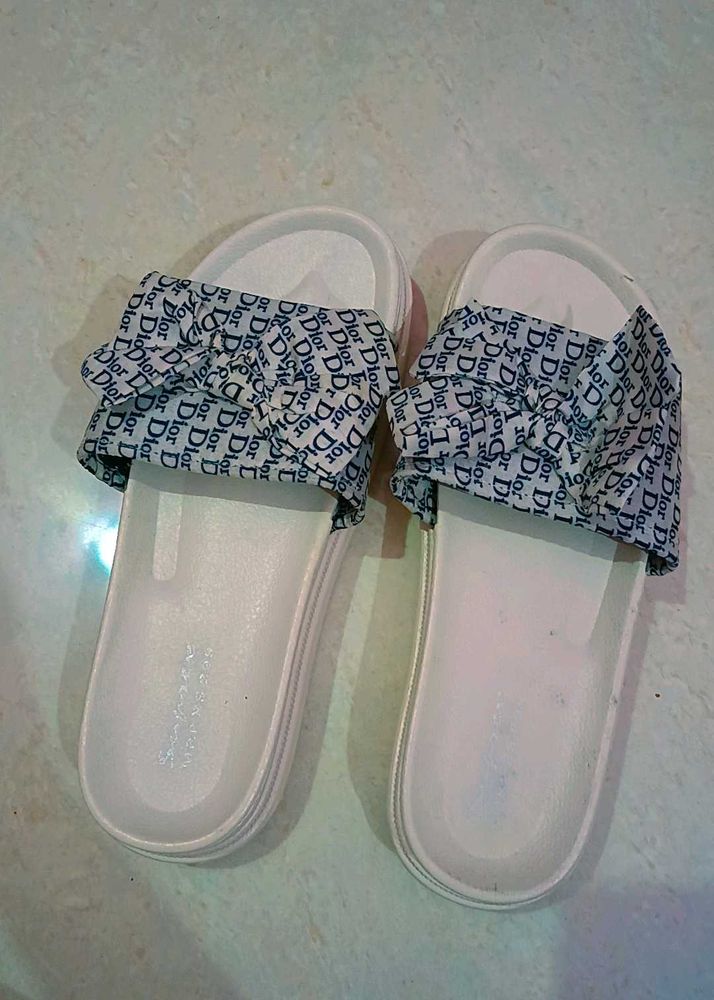 Comfortable Bow Flipflop For Women