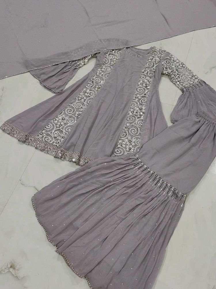 hand work garara Suit💕