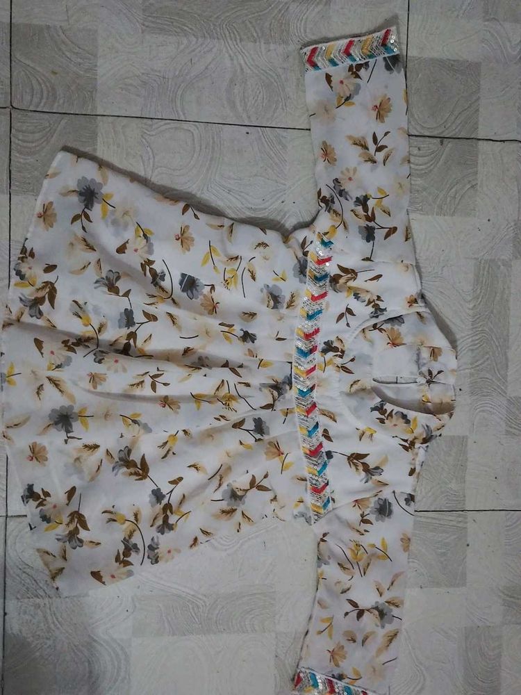 Floral Print Blouse