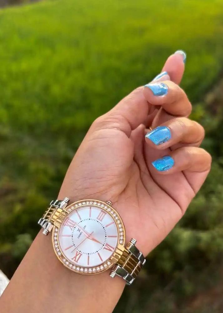 Elegant Women's Watch