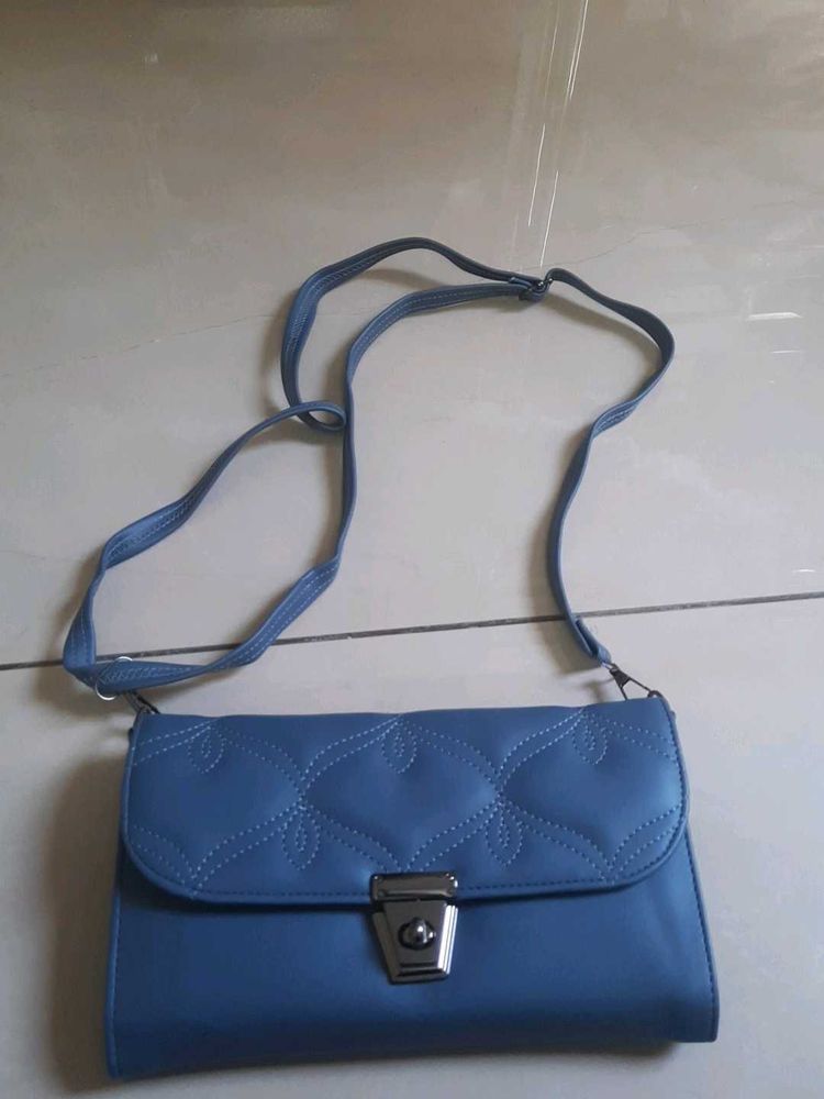 Chic Blue sling bag