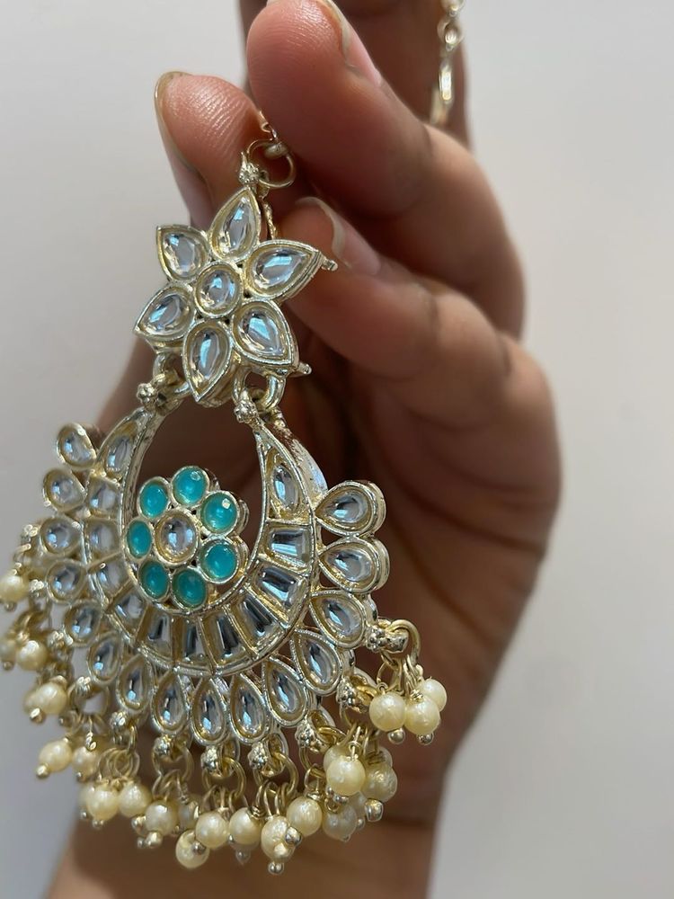 Elegant Maangtika with Pearls &amp; Stones