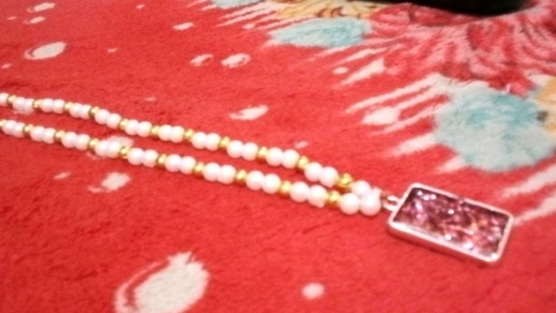 Resin Pendant With Pearl Chain