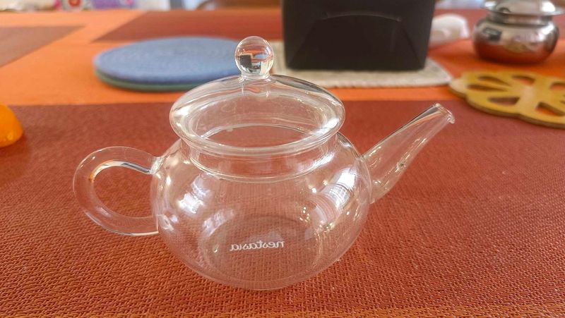Clear Glass Teapot