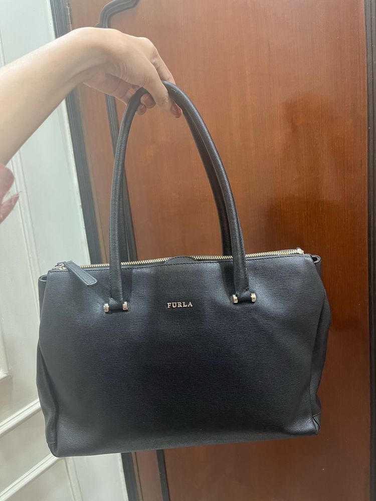 Furla Black Leather Handbag