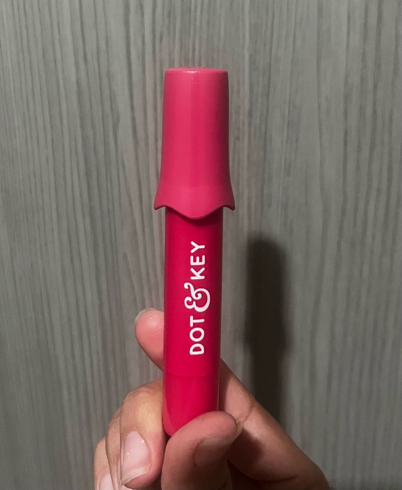 DOT &amp; KEY Lipstick