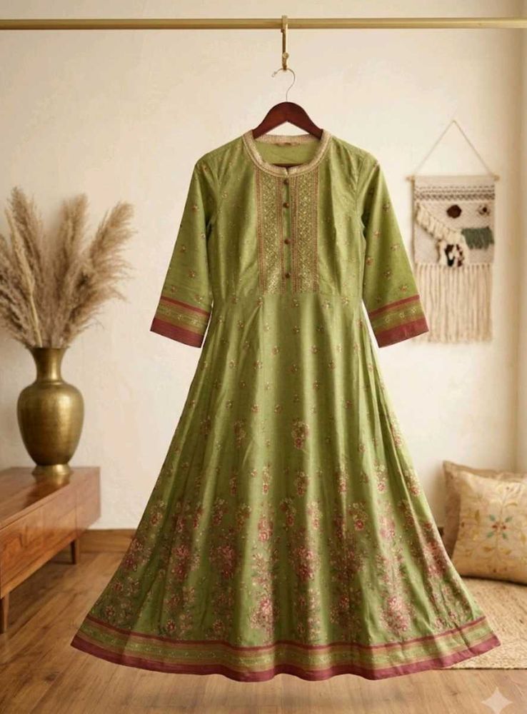 Beautiful Green Ethnic Kurta