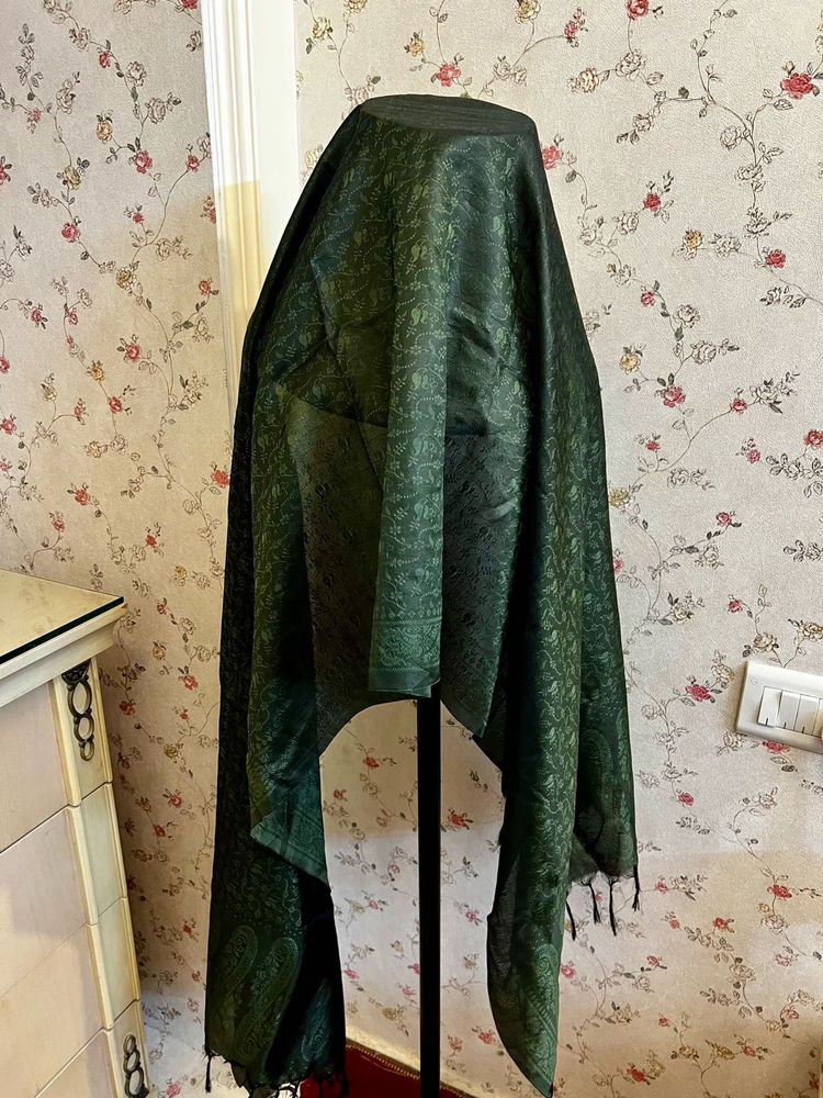 Elegant Green Silk Dupatta