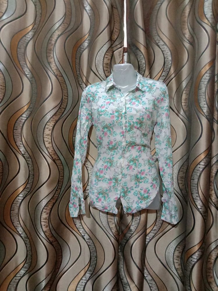 Thrifted Korean Multicolour Shirt