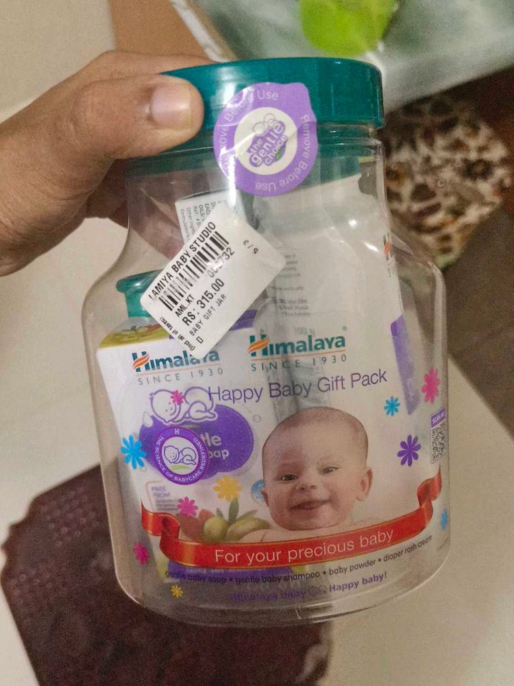 Himalaya baby gift pack