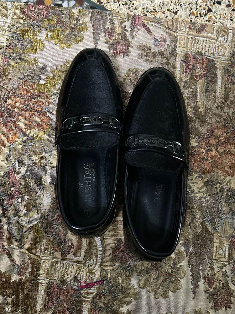 Stylish Black Loafers