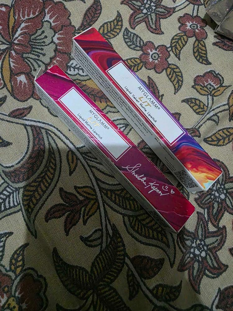 MYGLAMM LIT Liquid Matte Lipstick