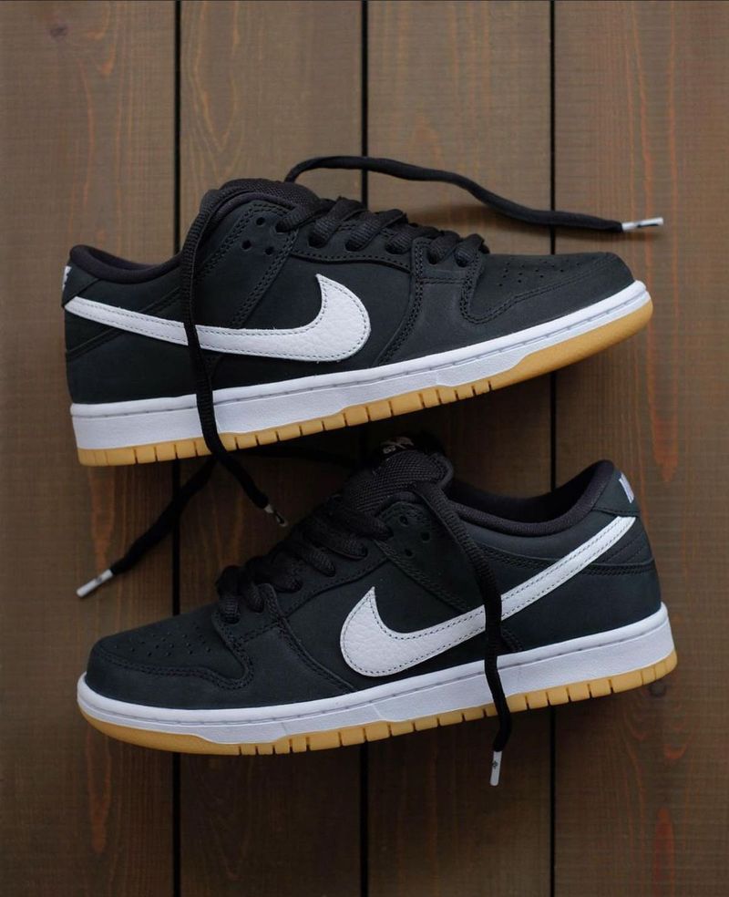Nike Dunk Low "Panda" Sneakers