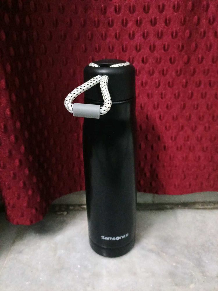 Samsonite Water Bottle hot and cold