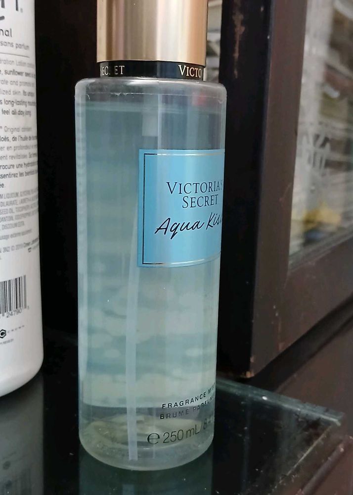 Victoria's Secret Aqua Kiss Fragrance Mist 250ml