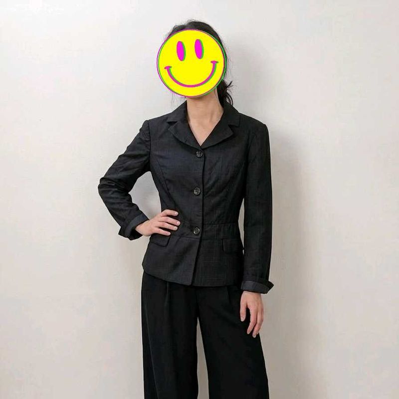 Chic Women's Blazer