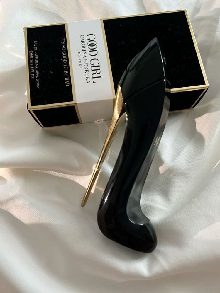 Carolina Herrera Good Girl Perfume