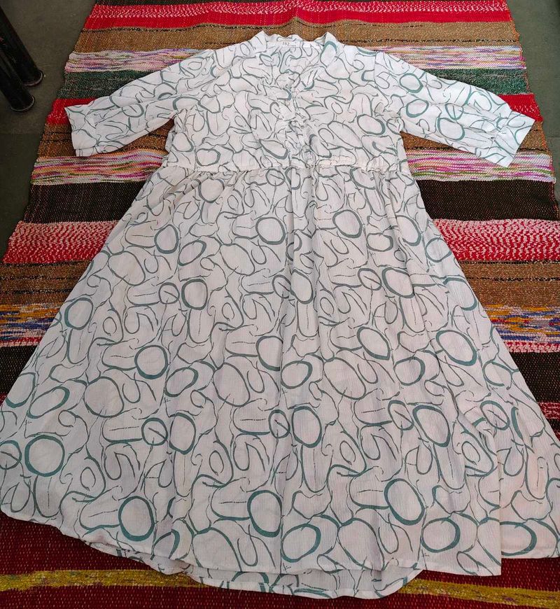 Flowy White &amp; Teal Abstract Print Dress