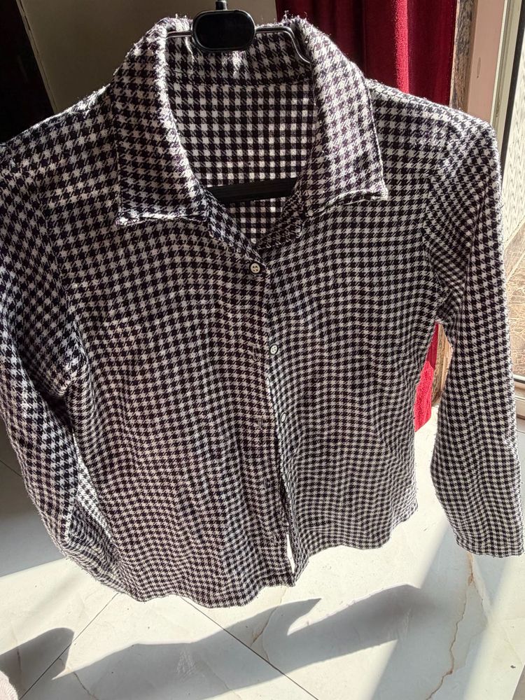 Woolen Gingham Button-Up Shirt