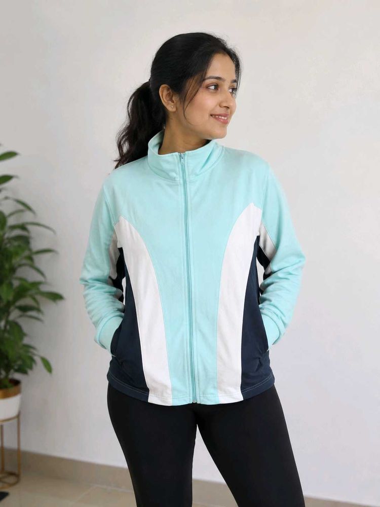 Vintage Zipup jacket/Windbreaker