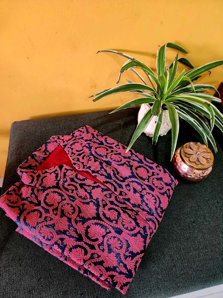 Elegant Embroidered Kurta