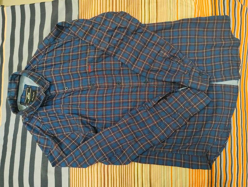 Men's Blue Checked Casual Shirt